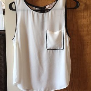 Loose Black and White Blouse